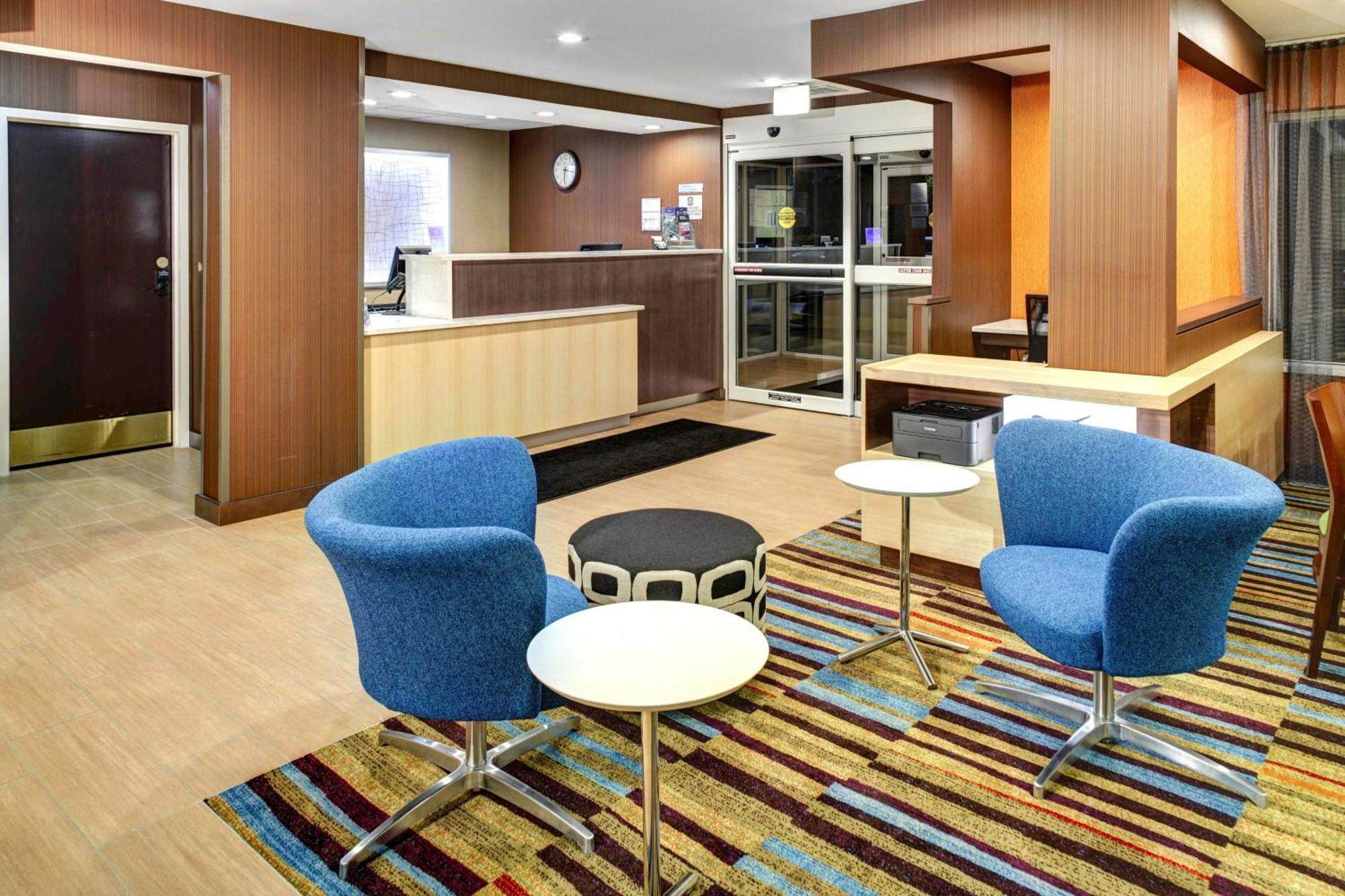 Fairfield Inn And Suites By Marriott Atlanta Suwanee Exterior foto